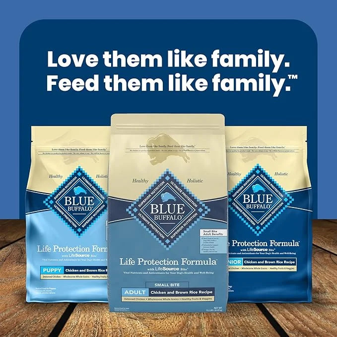 Blue Buffalo Life Protection Formula Adult Small Bite Dry Dog Food, Helps Build and Maintain Strong Muscles, Made with Nat...