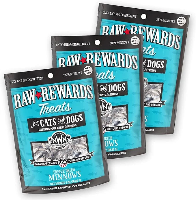 Northwest Naturals Raw Rewards Freeze-Dried Minnow Treats for Dogs and Cats - Bite-Sized Pieces - Healthy, 1 Ingredient, H...