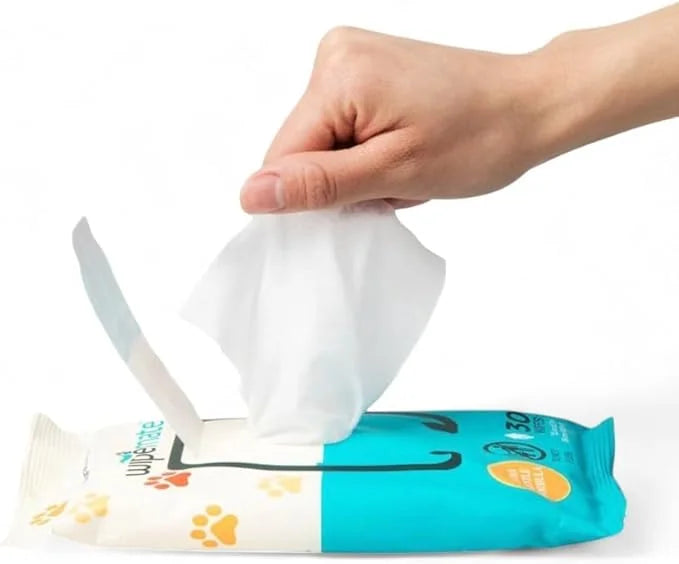 Bulk 4-Pack Travel Dog & Cat Pet Wipes for Small/Medium Pets Cleans Pet Paws Ears Fur Butt & Anal Gland No-Rinse Solution ...