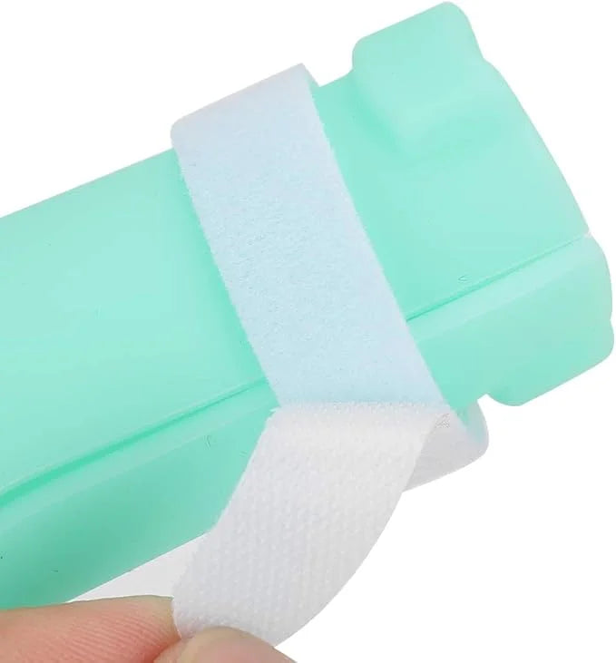 Pssopp 4Pcs Anti-Scratch Cat Shoes Silicone Boots, Cat Nails Protector Shoes Boots Cat Washing Claw Foot Cover for Bathing...