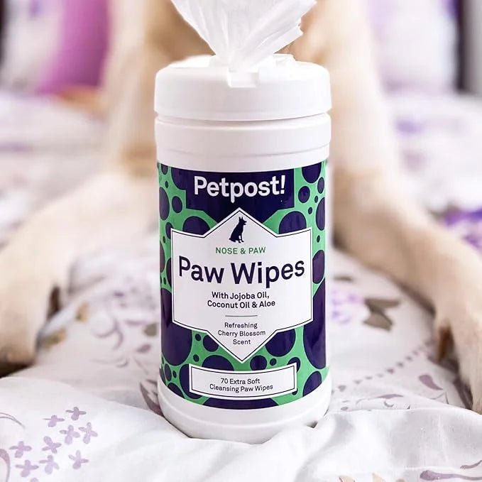 Petpost | Paw Wipes for Dogs - Nourishing, Revitalizing Dog Paw Cleaner with Coconut Oil, Jojoba Oil, and Aloe - Ultra Sof...